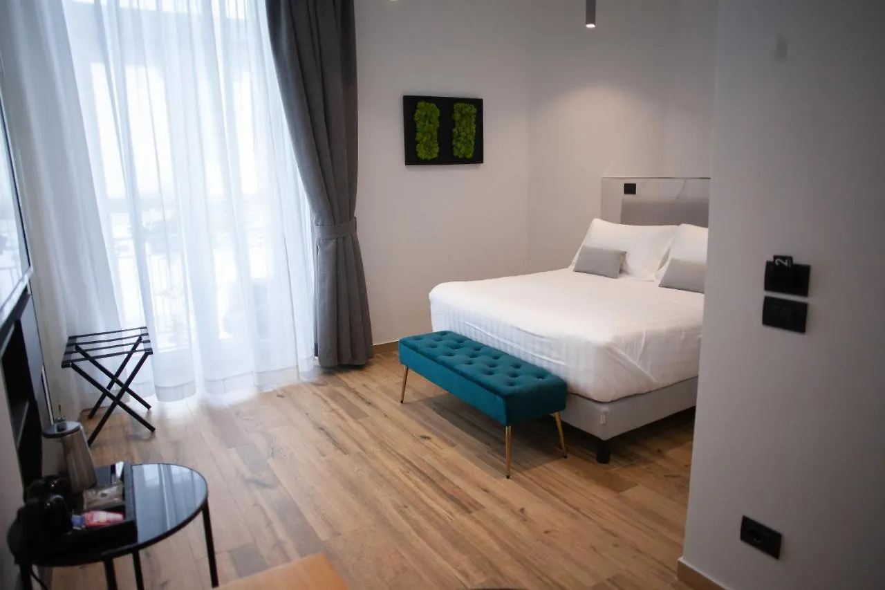 4Heavens_Naples Hotel Italy